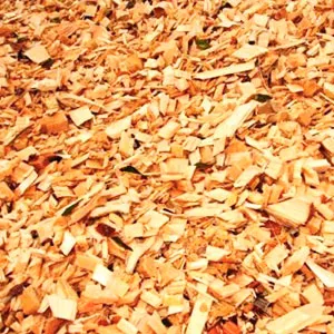 Щепа топливная оптом в Подольске и других различных марок заказать от 16 тонн